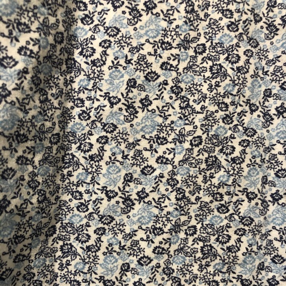 Banana Republic Slim Non-Iron 16-16.5 x 34-35 - Picture 3 of 5